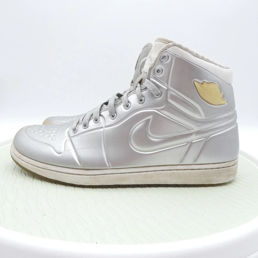 Jordan 1 Anodized Metallic Silver High Top Sneakers 414823-001 Men's 11